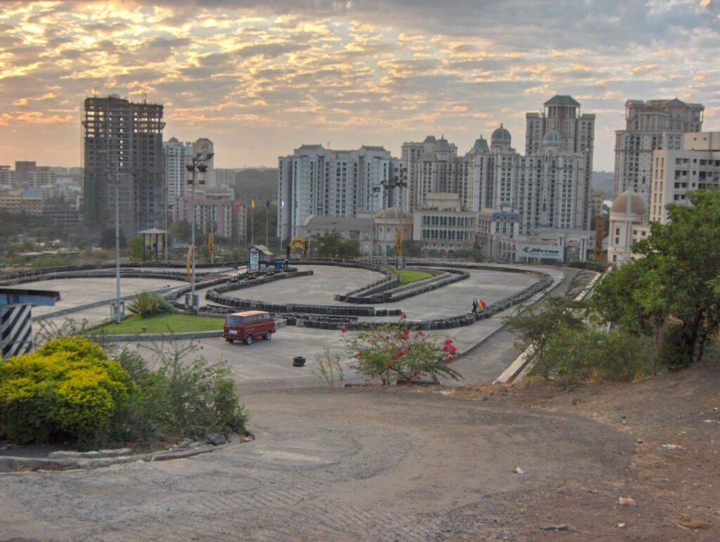 Hiranandani Gardens